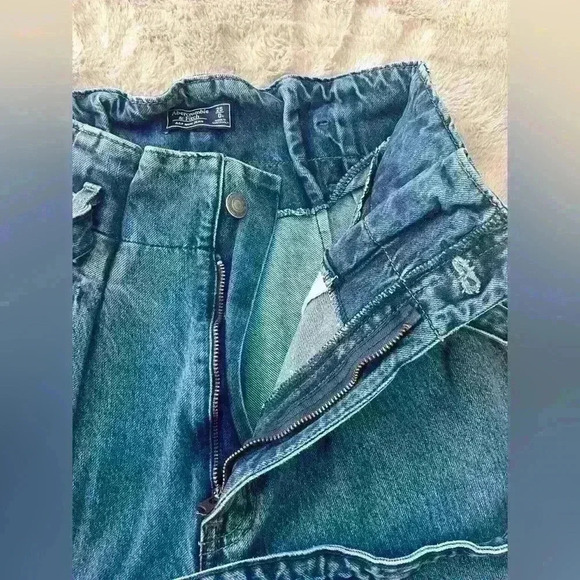 Abercrombie & Fitch Paperbag Belted Mom Jeans size 25 - Picture 10 of 10